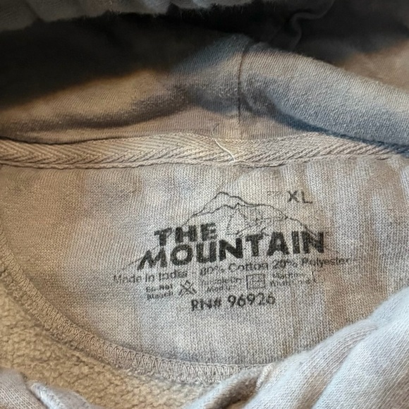 Men's The Mountain Tiger Face Hoodie Sweatshirt - Picture 5 of 5